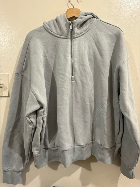 Vuori Sweaters - Vuori Light Gray Half-Zip Hoodie Sweater